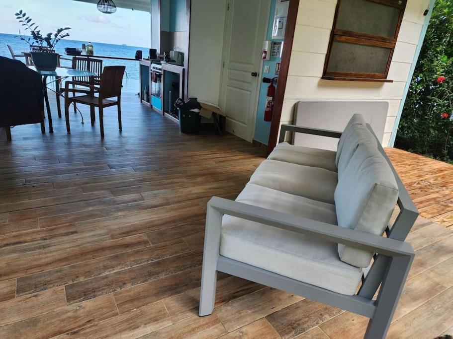 Duplex En Bord De Mer Fare Tahitea Pension Taputapuapea Eksteriør bilde